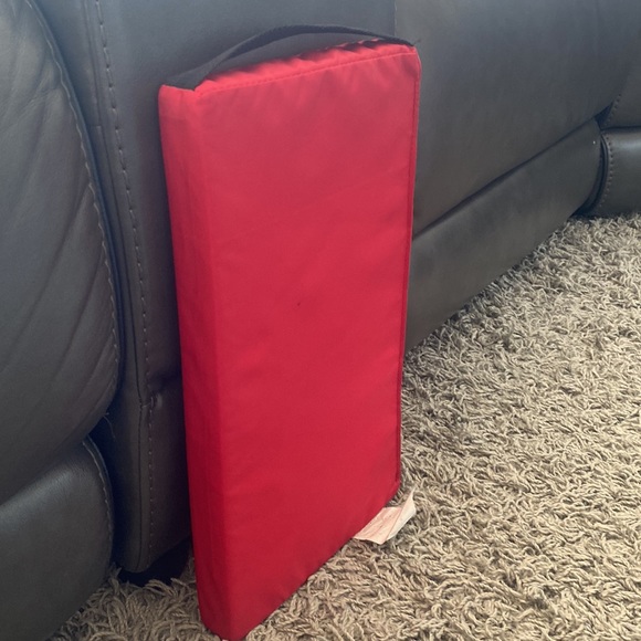 RED SEAT CUSHION BRAND NEW. 100% URETHANE FOAM - Picture 9 of 9